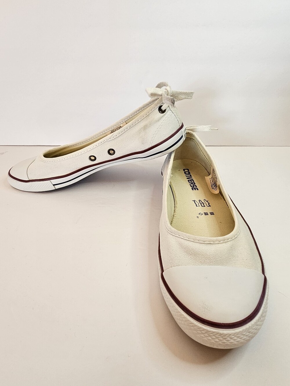 RARE Converse Chuck Taylor All Star Dainty Ballerina Flat Sneaker Sz 7 Heel Tie
